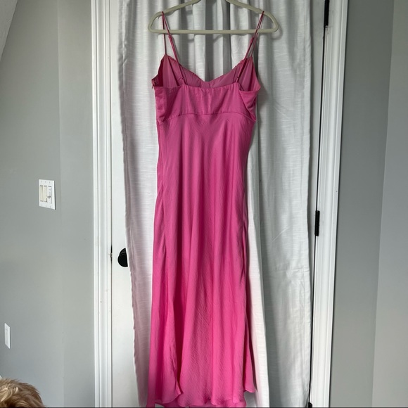 PERFECT DRESS. - Picture 13 of 16